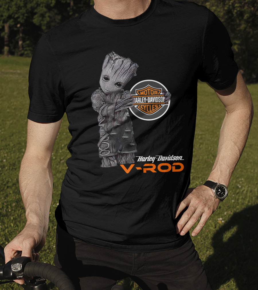 Groot Harley Davidson V-Rod Motor Cycles T-Shirt