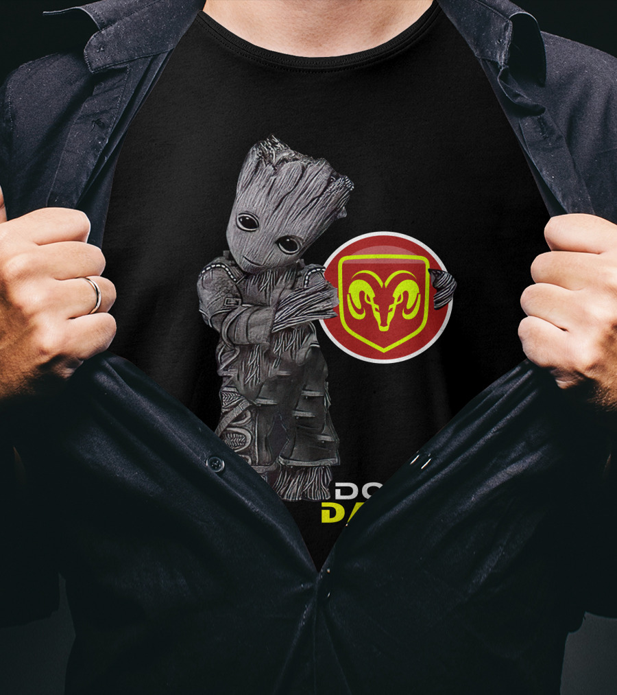 Dodge Dakota 04 Groot Holding Ram T-Shirt