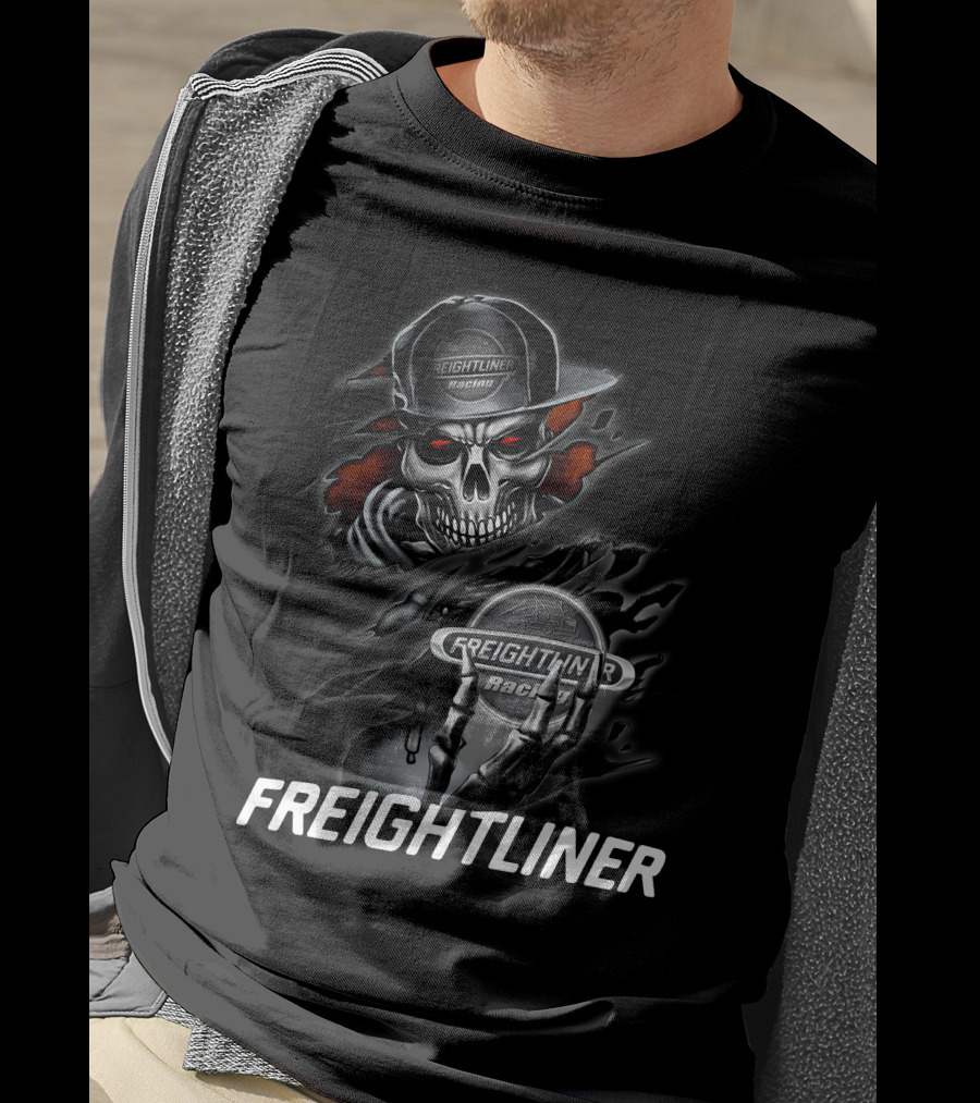 Freightliner Racing Skull Hands Rattling T-Shirt