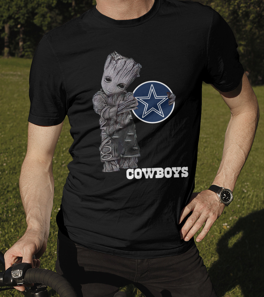 Cowboys Groot Holding Dallas Star T-Shirt