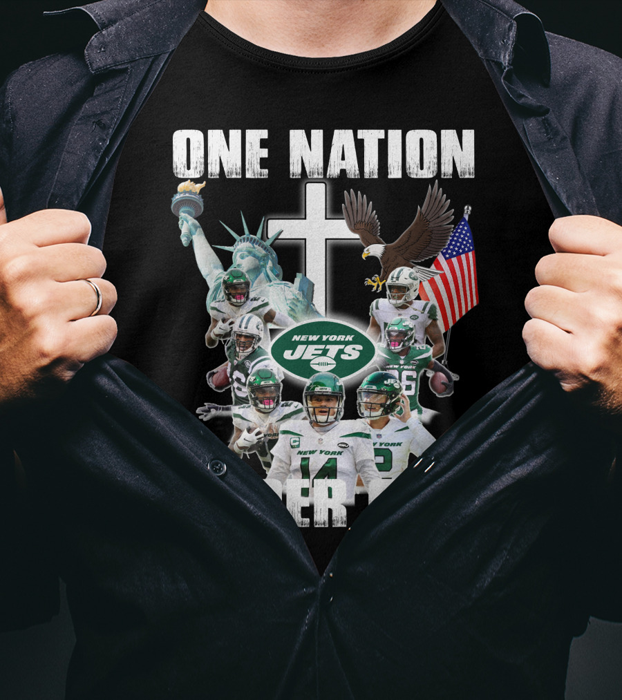New York Jets One Nation Under God Statue Of Liberty Eagle Flag Football Players T-Shirt