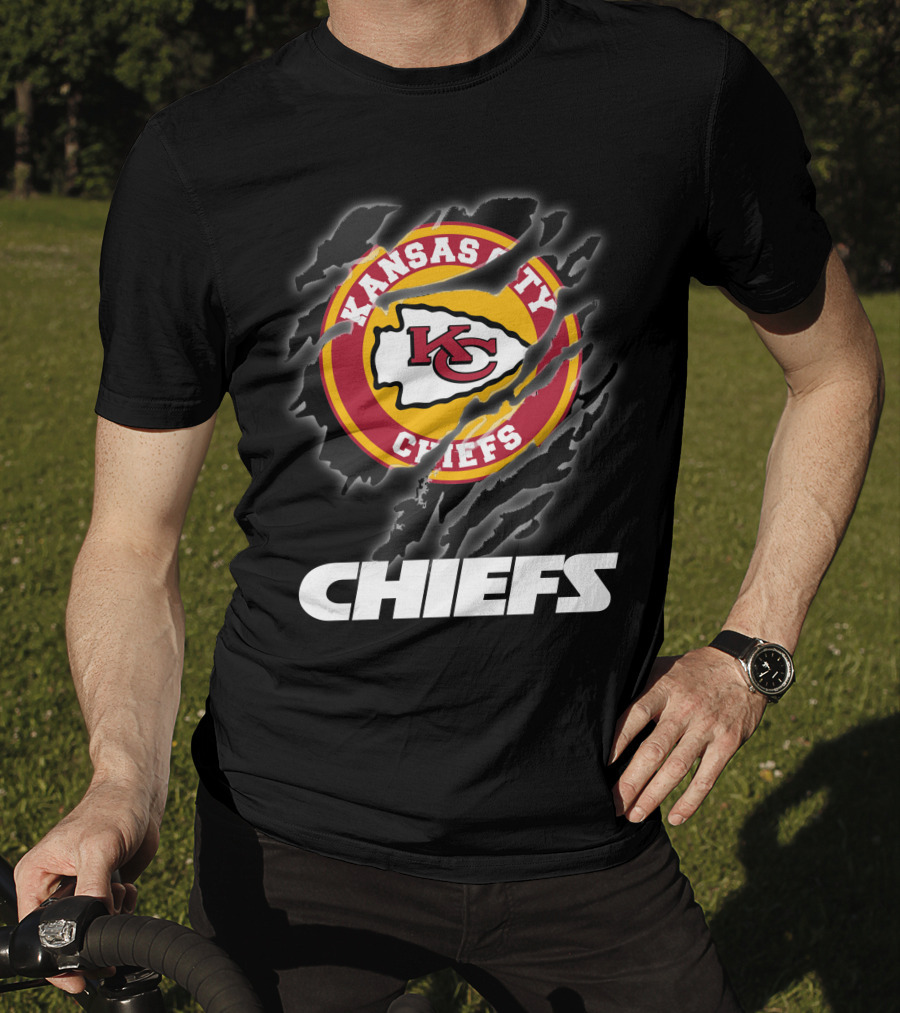 Kansas City Chiefs 08 Chiefs Logo Claw Marks T-Shirt