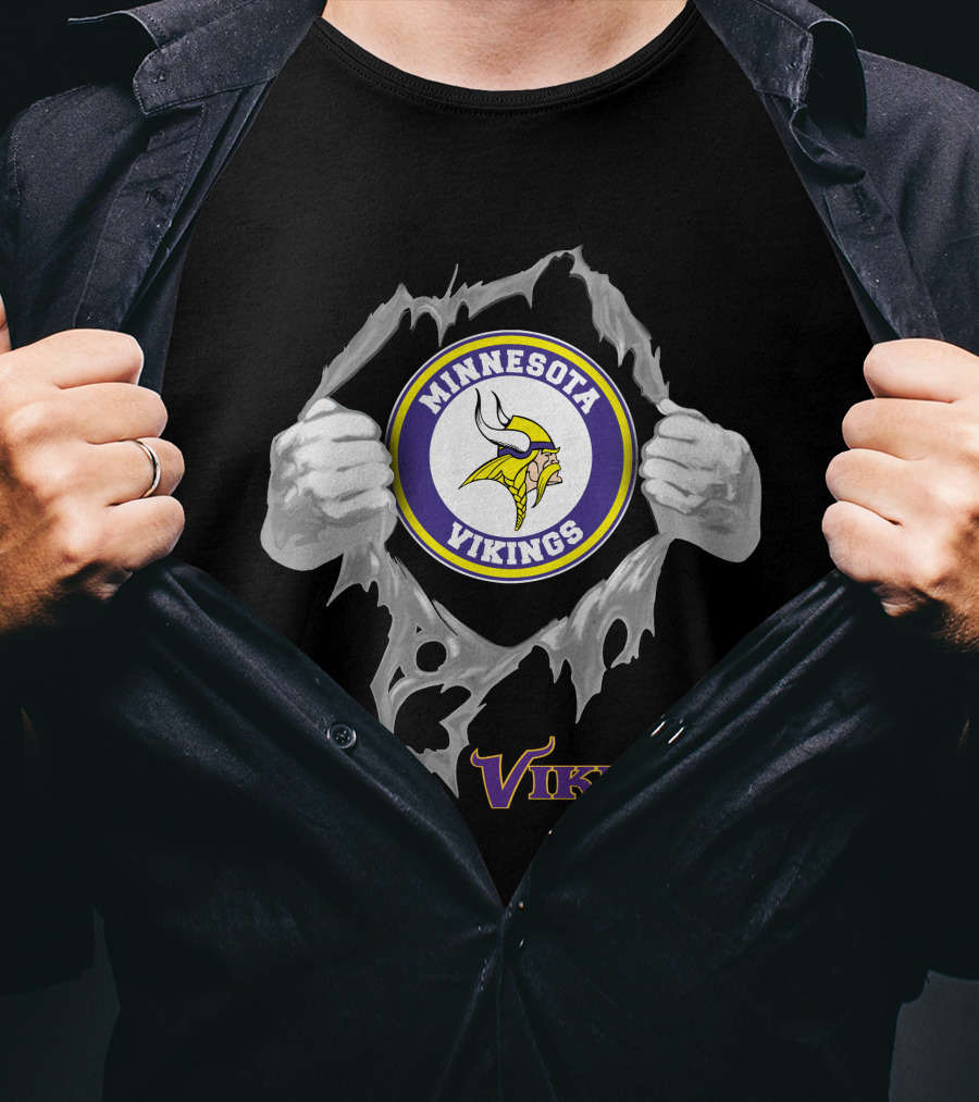 Minnesota Vikings Logo Tear With Vikings T-Shirt