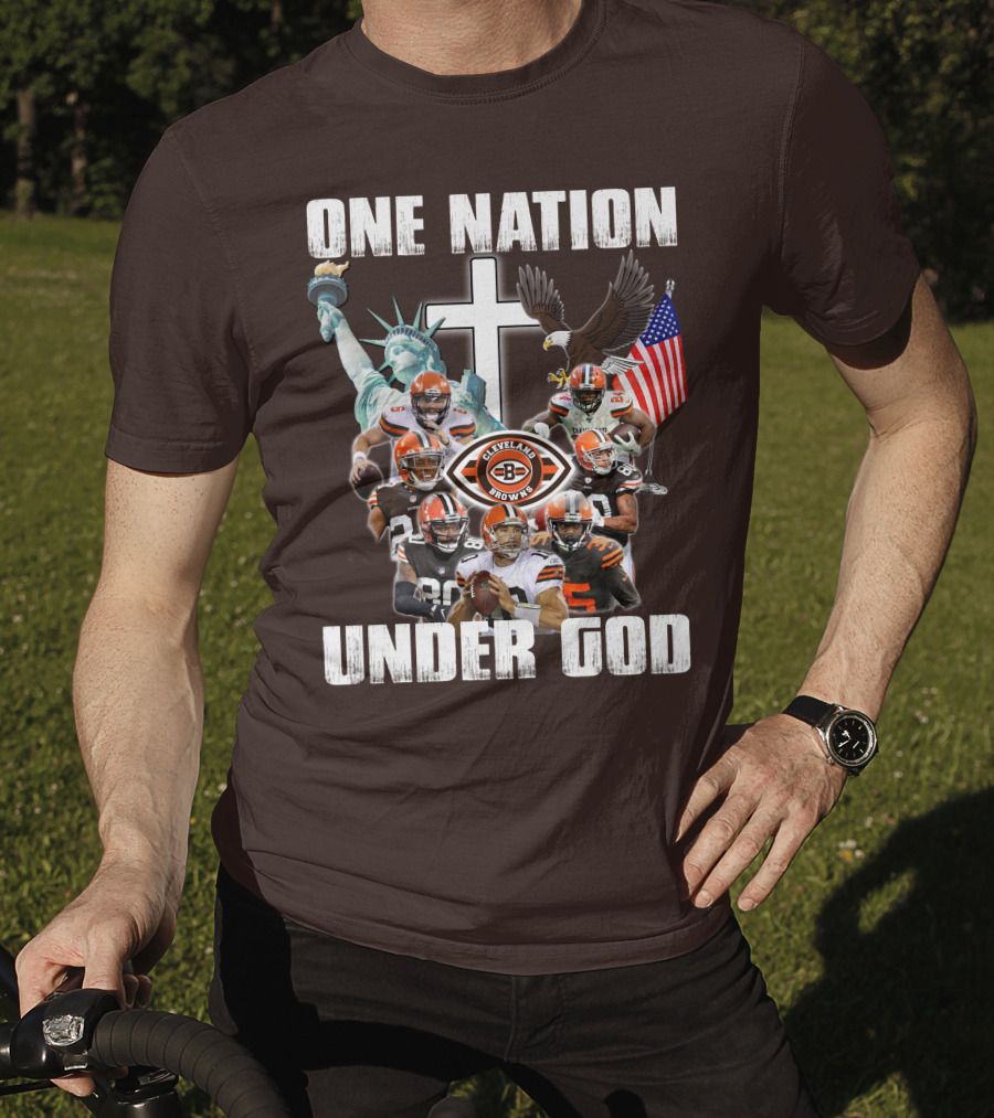 Cleveland Browns One Nation Under God Players Statue Of Liberty Eagle Flag Cross T-Shirt