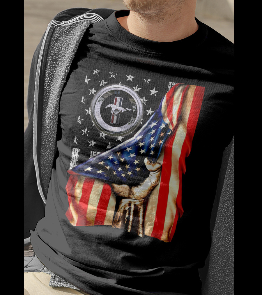 Mustang 05 American Pride With Mustang Logo And Stars T-Shirt