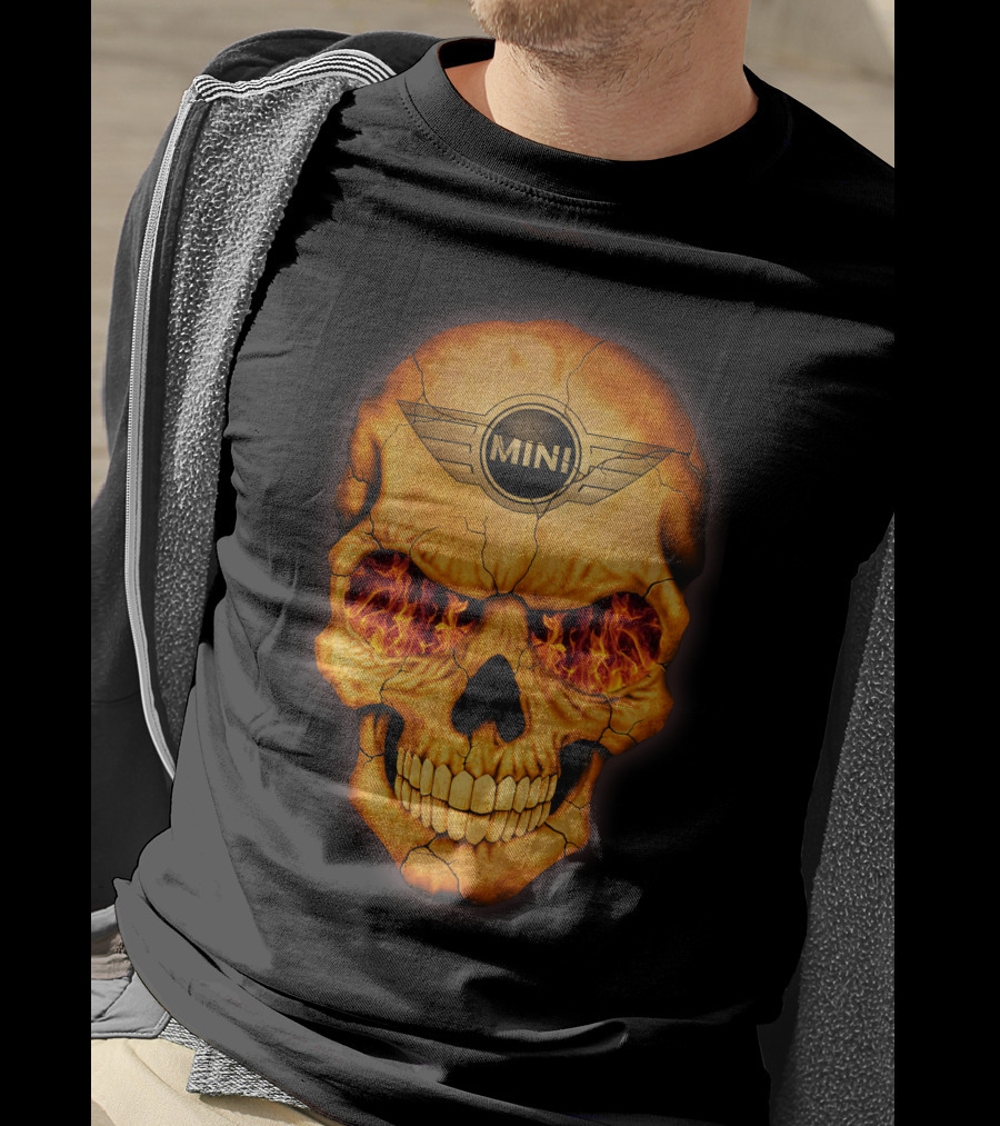 Flaming Skull Mini Logo Eyed T-Shirt