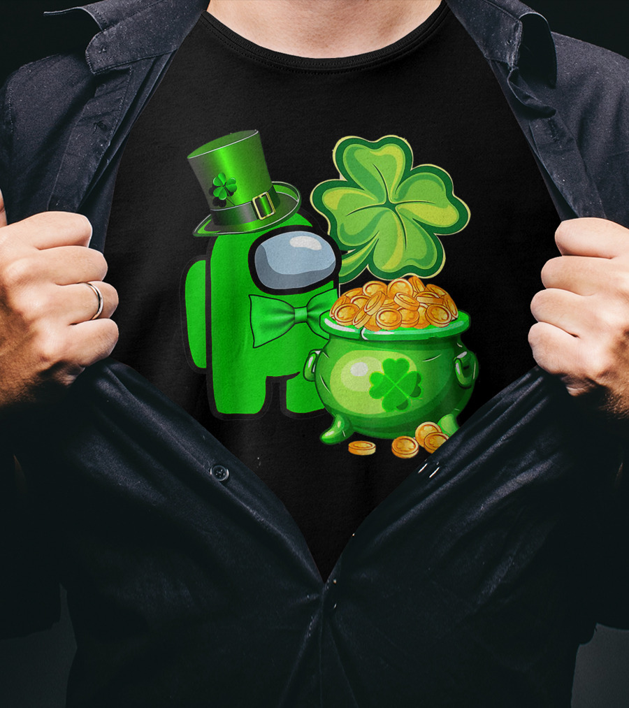 Among Us Green Character With Shamrock Hat And Pot Of Gold St Patrick's Day T-Shirt