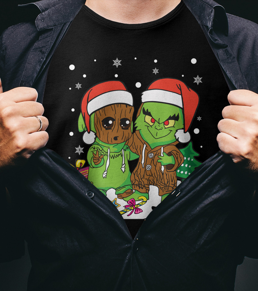 Christmas Friends Santa Hats Holiday Celebration Snowflakes Presents T-Shirt