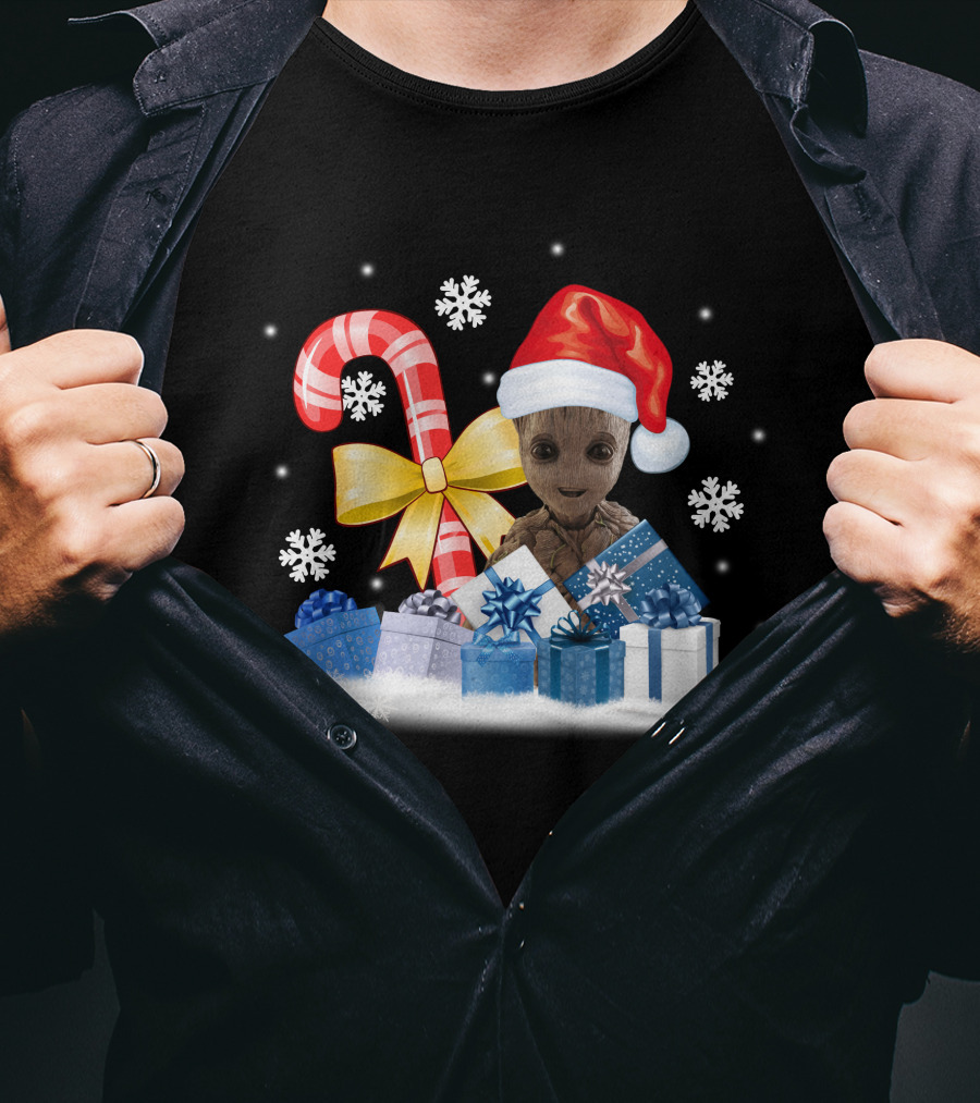 Baby Groot Christmas Santa Hat Candy Cane Snowflakes T-Shirt