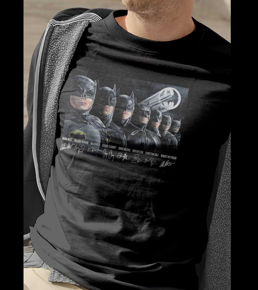 Adam West Michael Keaton Val Kilmer George Clooney David Mazouz Ben Affleck Christian Bale Robert Pattinson Batman Bat-Signal T-Shirt
