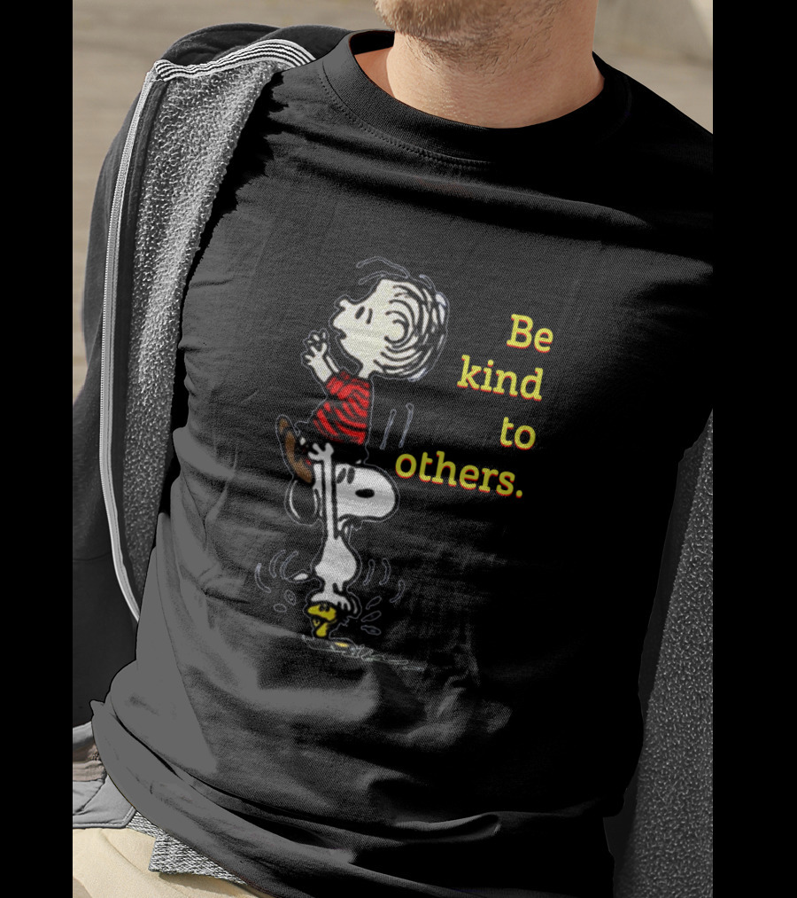 Be Kind To Others Snoopy And Linus Charlie Brown Peanuts Cartoon Image T-Shirt