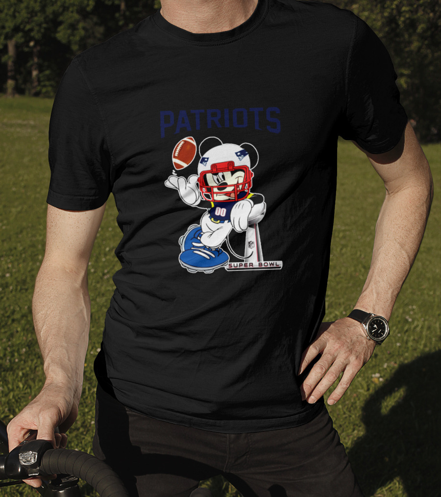 Patriots Super Bowl Mickey Mouse Nfl Football T-Shirt