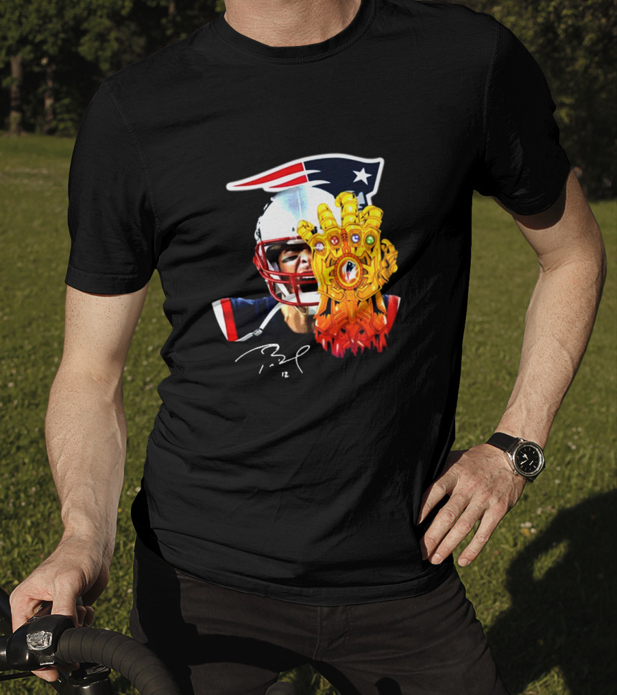 Tom Brady Patriots Infinity Gauntlet Crossover T-Shirt