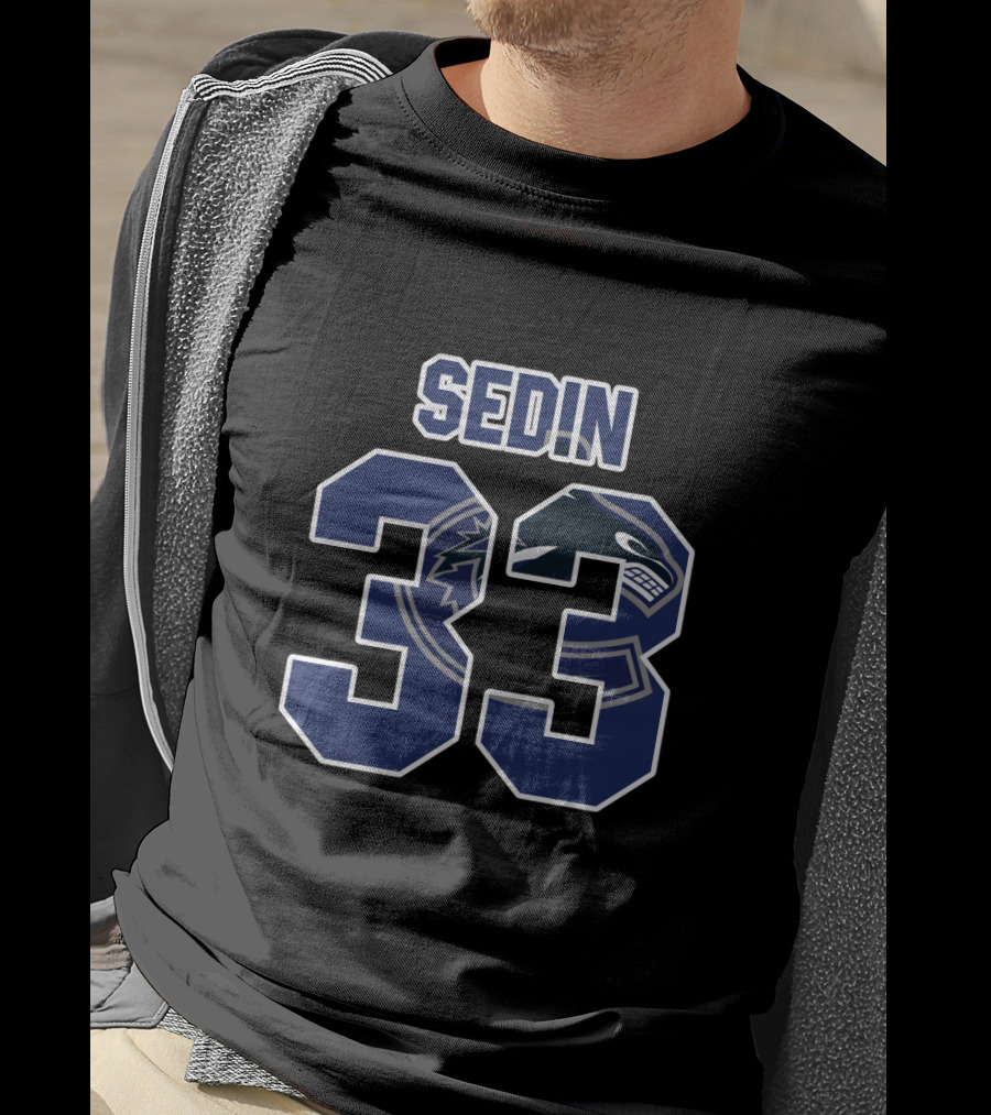 Vancouver Canucks Henrik Sedin 33 Nhl T-Shirt