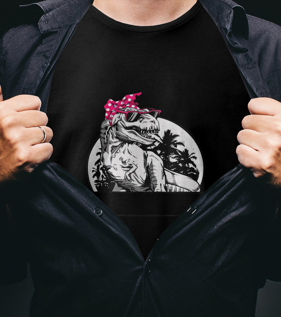 Don't Mess With Mamasaurus You'll Get Jurasskicked T-Shirt
