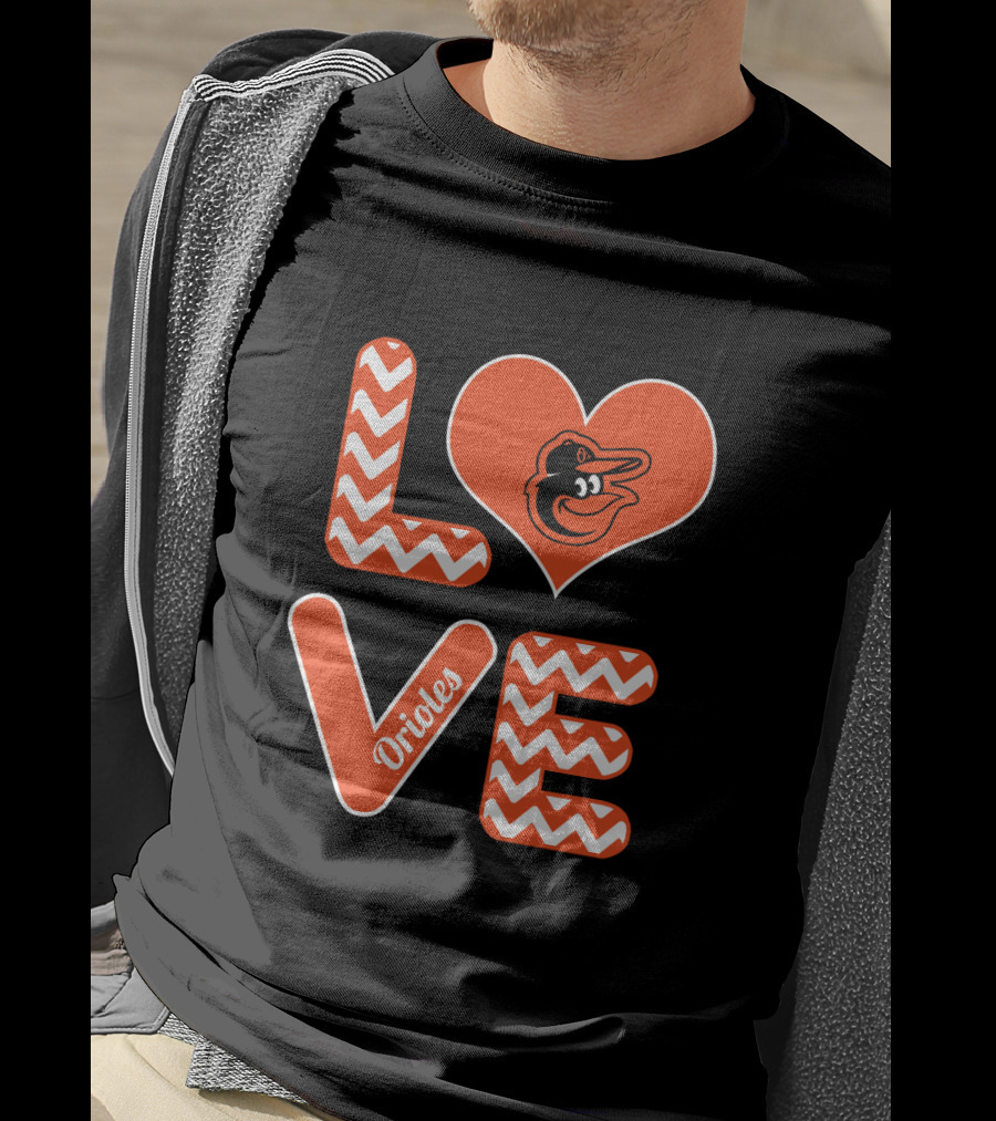 Love Orioles Heart Chevron Pattern Baseball Fans Baltimore T-Shirt