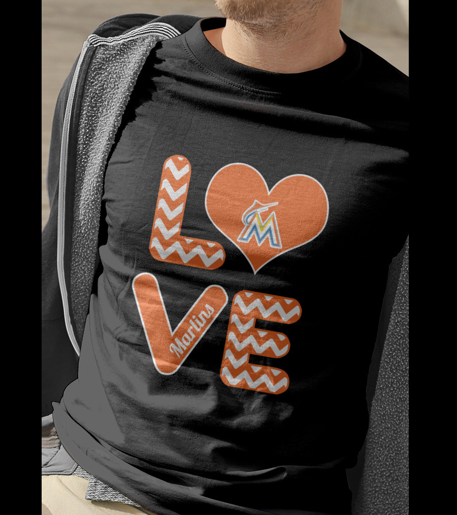 Love Marlins Heart Pattern Miami Baseball Fans T-Shirt