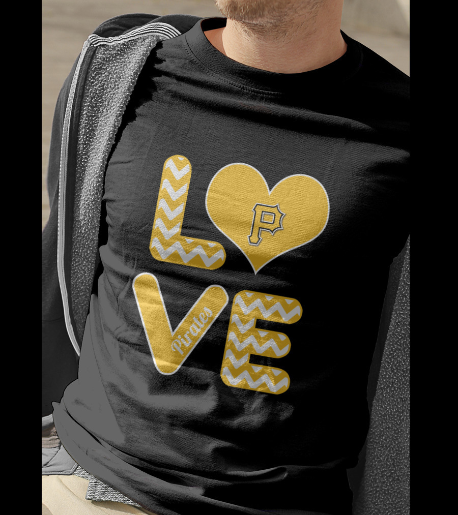 Love Pittsburgh Pirates Heart Design For Fans Baseball T-Shirt
