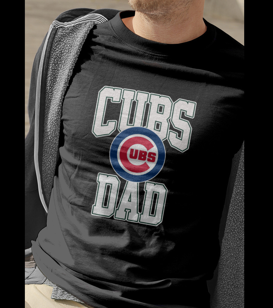 Chicago Cubs Dad With Team T-Shirt