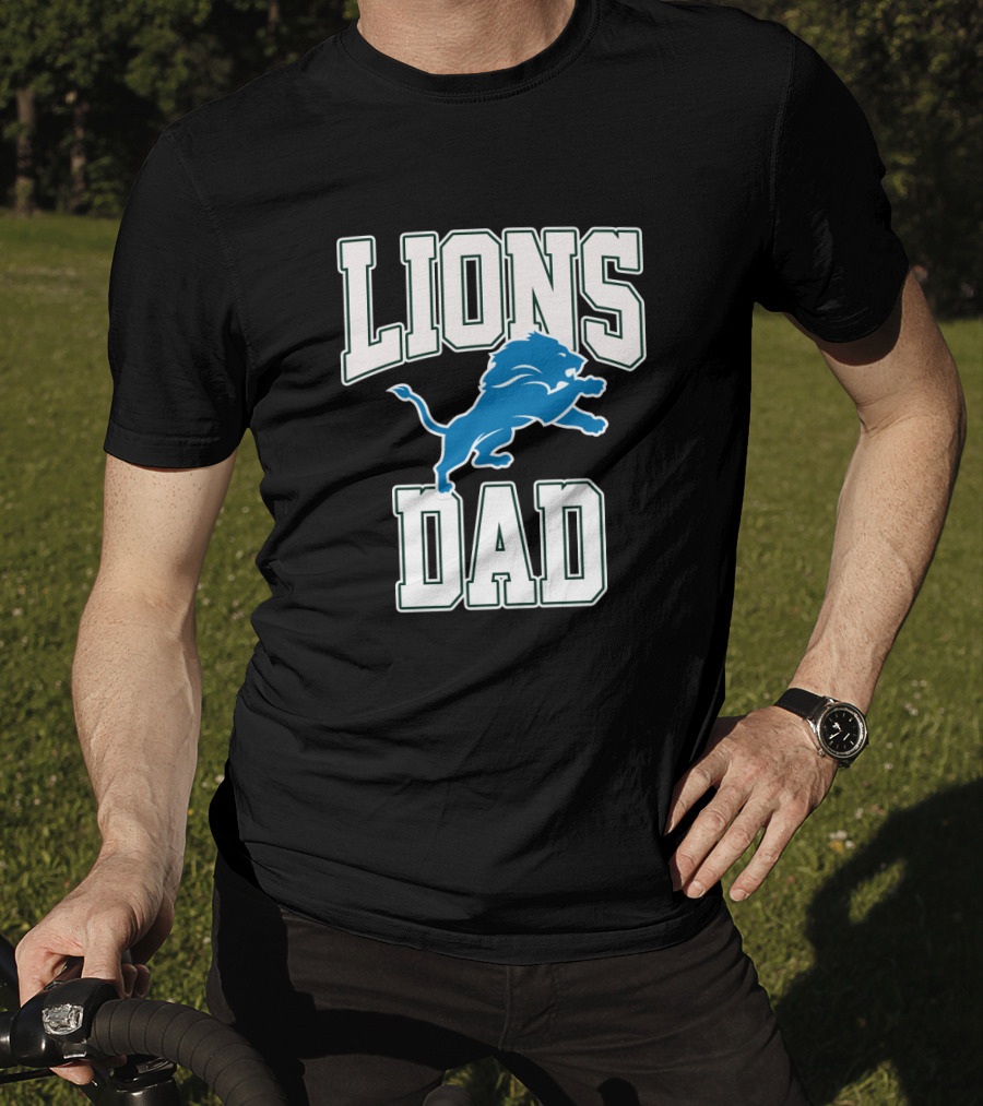 Detroit Lions Dad Best Father's Day Gift Idea T-Shirt