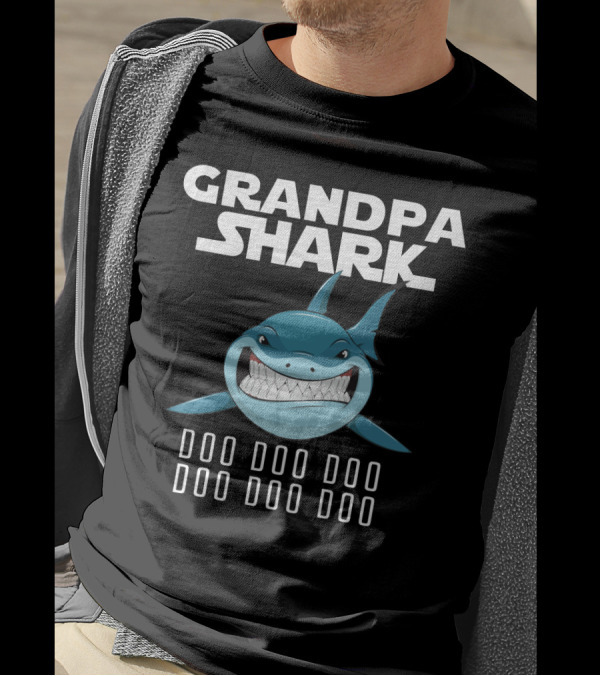 Grandpa Shark Doo Doo Doo Illustration With Smiling Shark T-Shirt