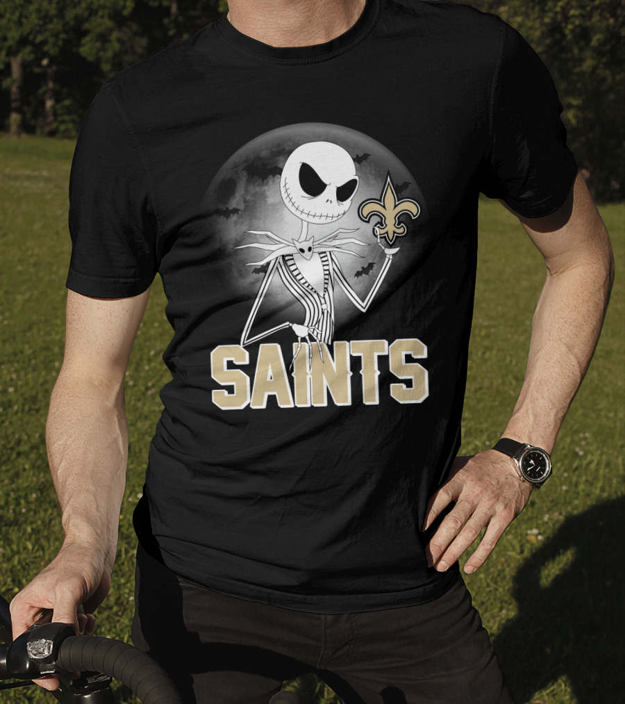 Jack Skellington Holding Fleur-De-Lis Halloween New Orleans Saints T-Shirt