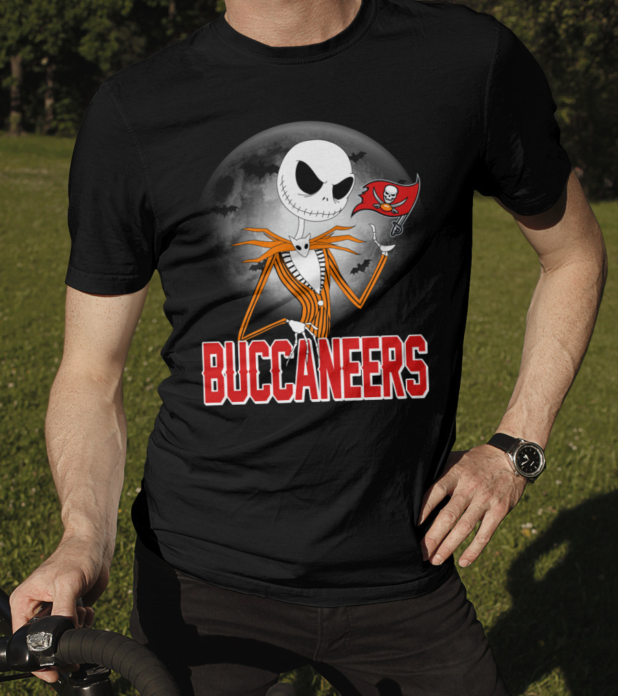 Jack Skellington Halloween Tampa Bay Buccaneers T-Shirt
