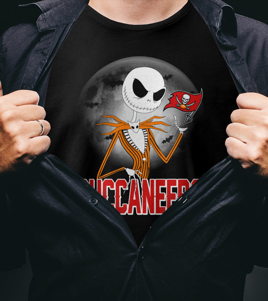 Jack Skellington Halloween Tampa Bay Buccaneers T-Shirt
