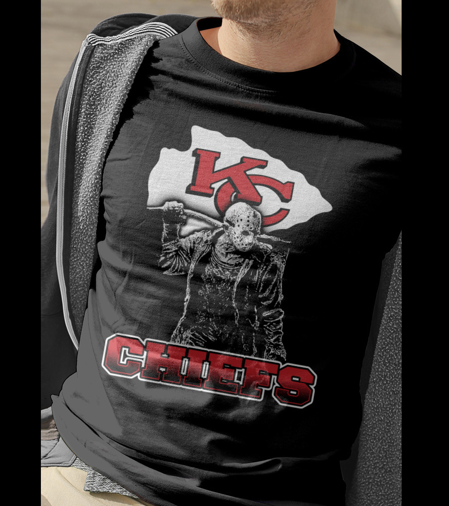 Jason Voorhees With Kansas City Chiefs Logo Chiefs Fans T-Shirt