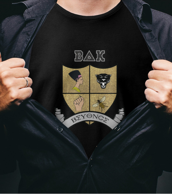 BAK Beychella Crest Black Panther Nefertiti Bee Fist BeyoncE T-Shirt