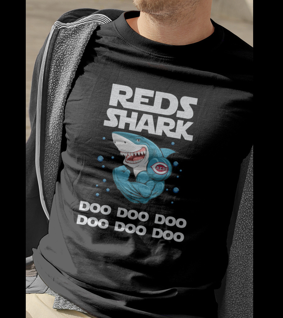 Reds Shark Doo Doo Doo Cincinnati Baseball Anthem Bold Shark T-Shirt