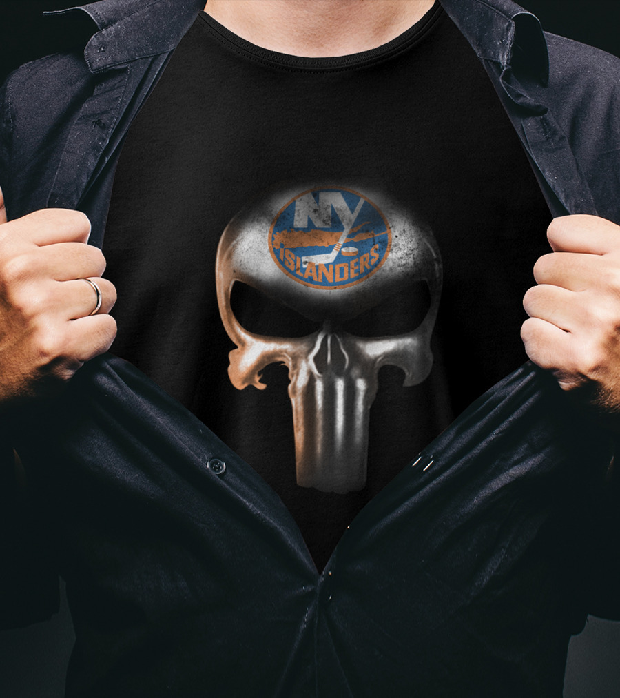 New York Islanders Punisher Skull Fan Emblem T-Shirt