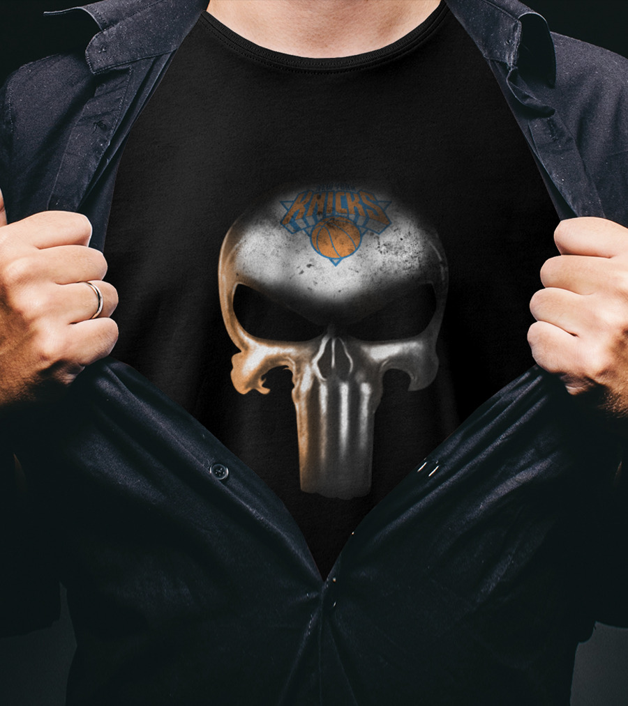 New York Knicks Punisher Skull Basketball Fan T-Shirt