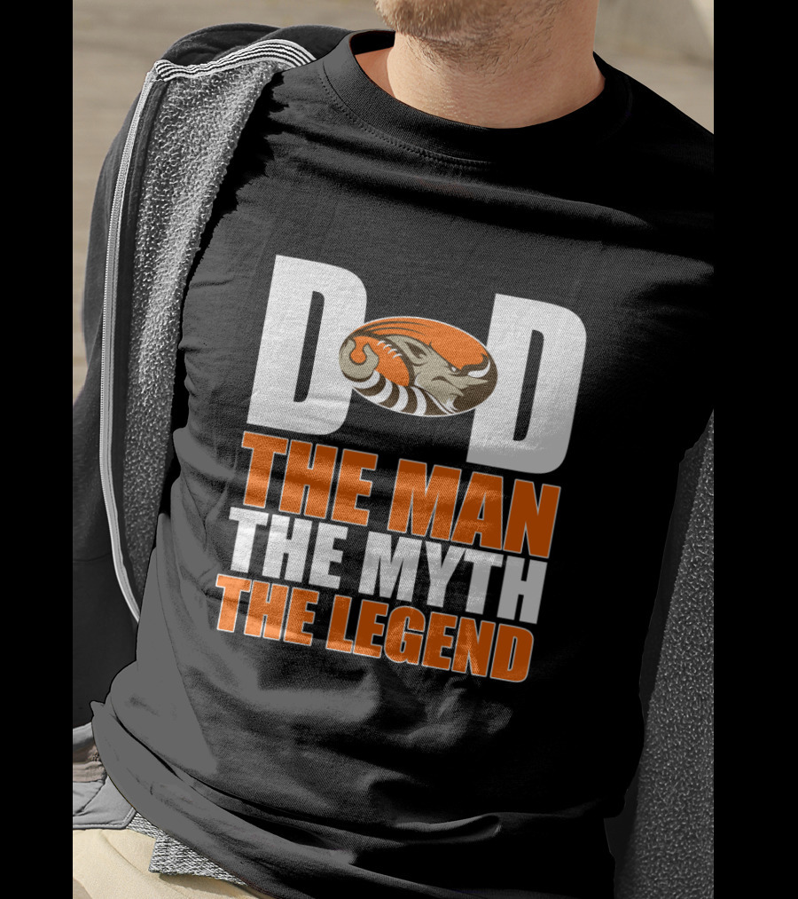 Cleveland Browns Dad The Man The Myth The Legend Football Theme T-Shirt
