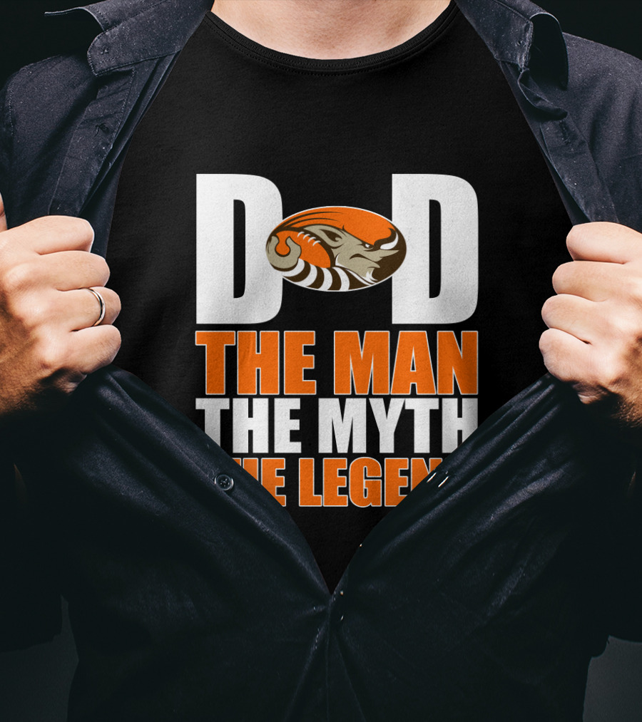Cleveland Browns Dad The Man The Myth The Legend Football Theme T-Shirt