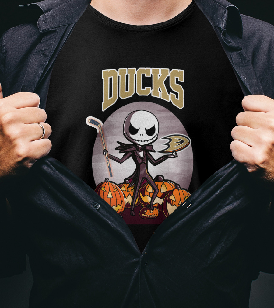 Jack Skellington Halloween Anaheim Ducks Hockey Pumpkins T-Shirt