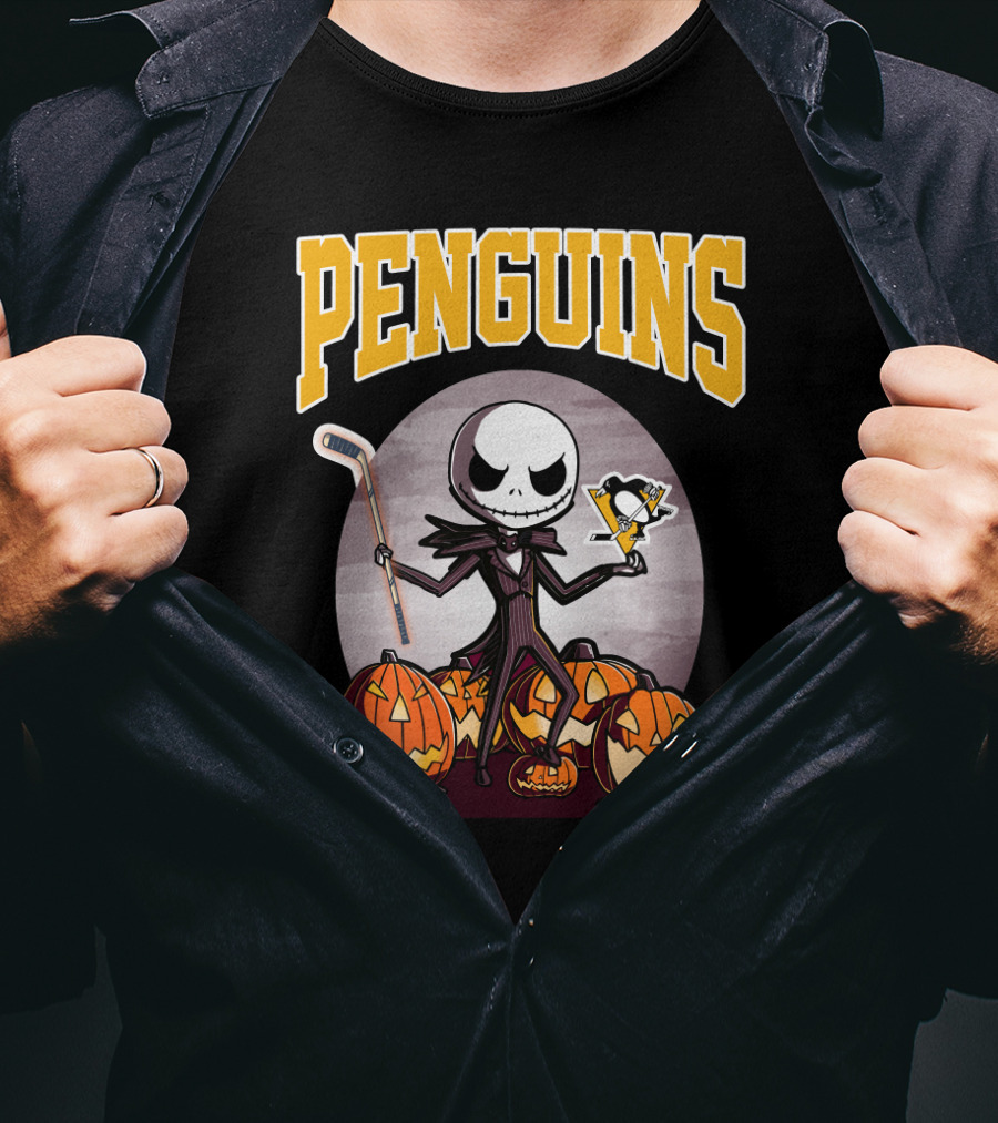 Penguins Jack Skellington Holding Hockey Logo With Pumpkins Halloween T-Shirt