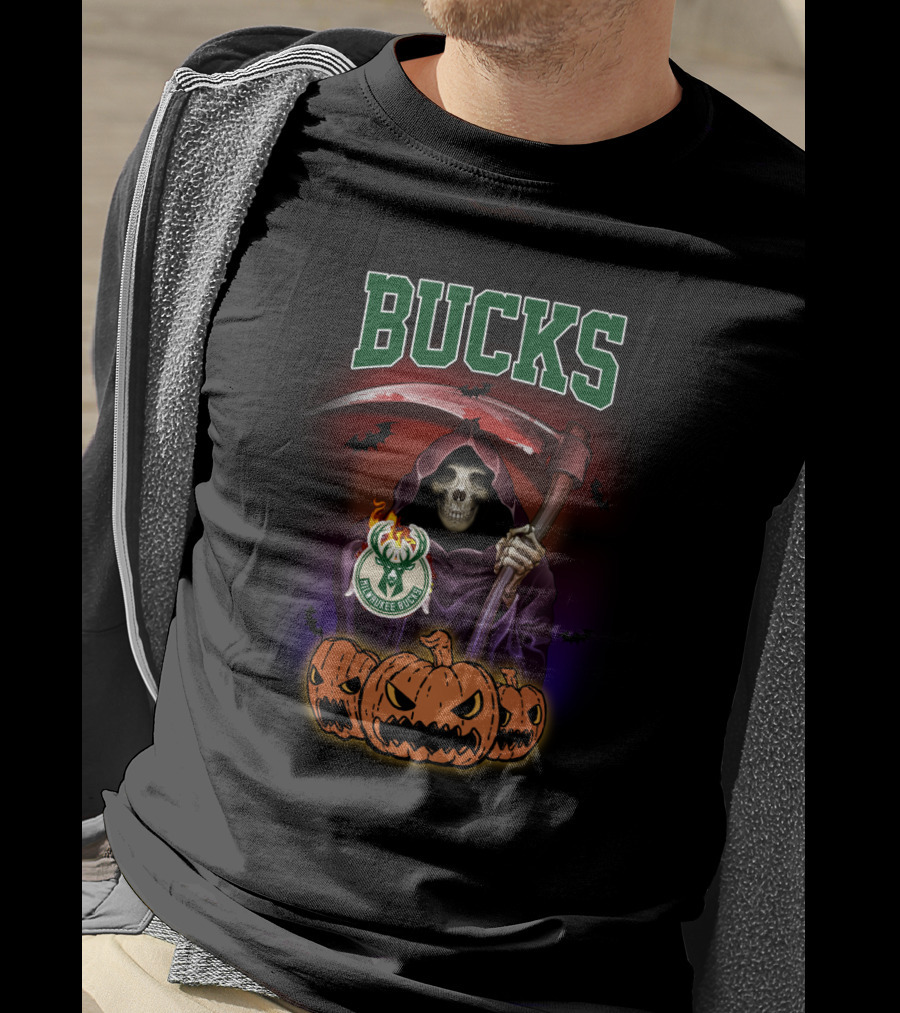 Milwaukee Bucks Reaper Skull With Scythe And Pumpkins T-Shirt
