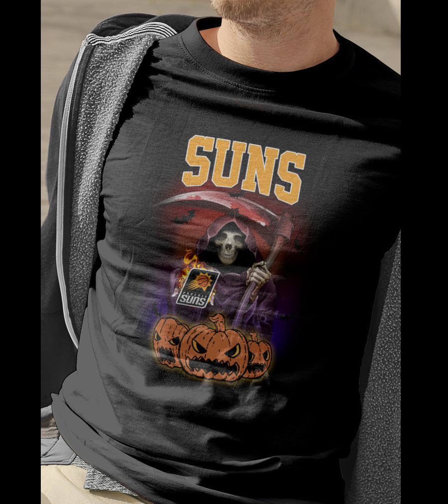 Suns Reaper Halloween Grim Scythe With Pumpkins T-Shirt