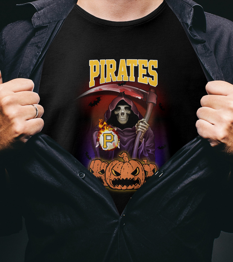 Pittsburgh Pirates Reaper With Scythe And Flaming Baseball Surrounded By Pumpkins Halloween T-Shirt