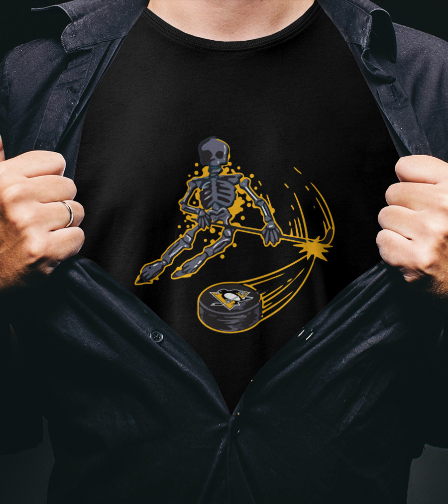 Pittsburgh Penguins Skeleton Playing Ice Hockey With Logo Puck T-Shirt