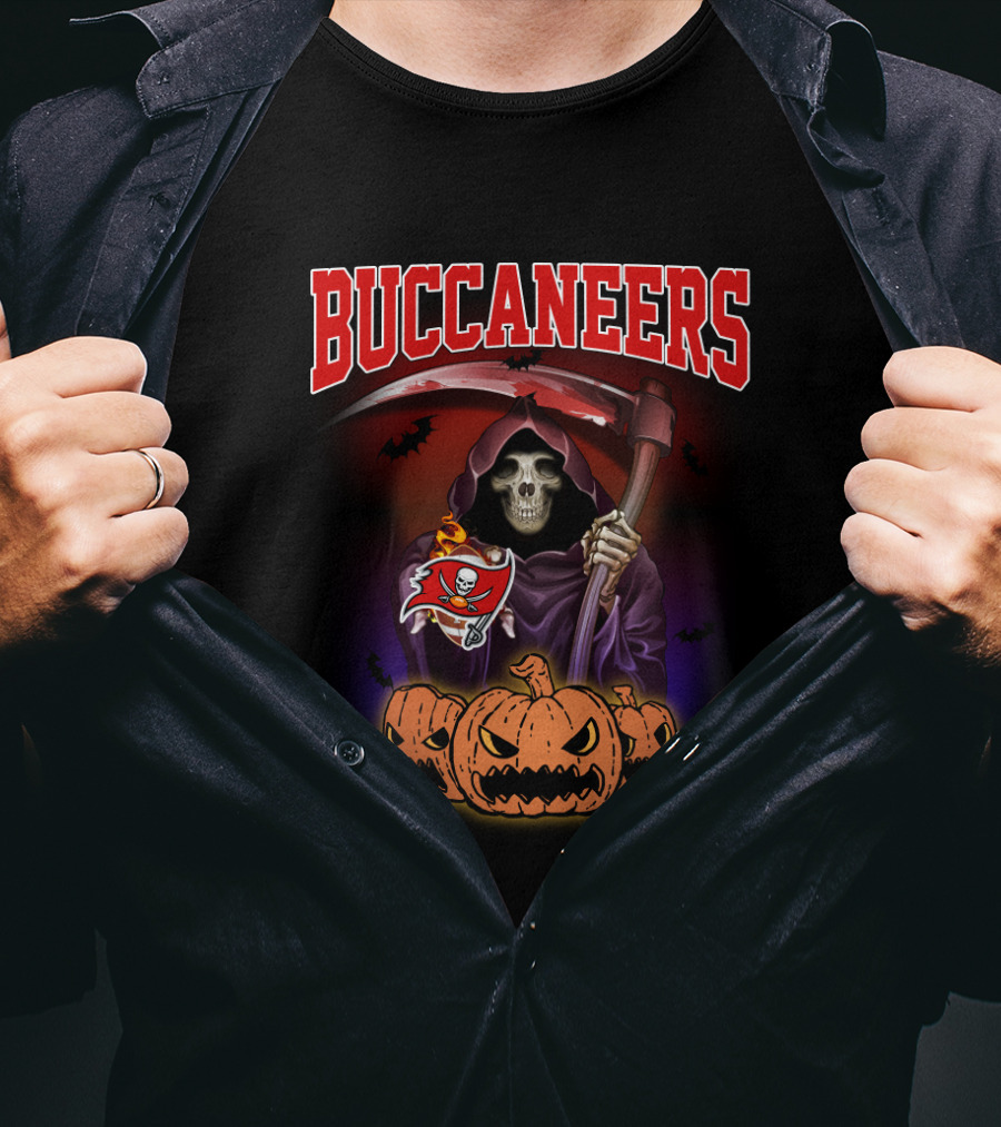 Buccaneers Grim Reaper With Scythe And Jack-O'-Lanterns Halloween T-Shirt