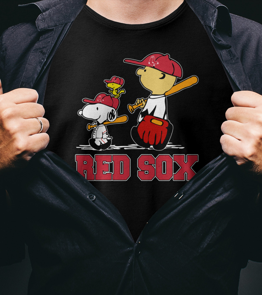 Snoopy Woodstock Charlie Brown Boston Red Sox Fans T-Shirt