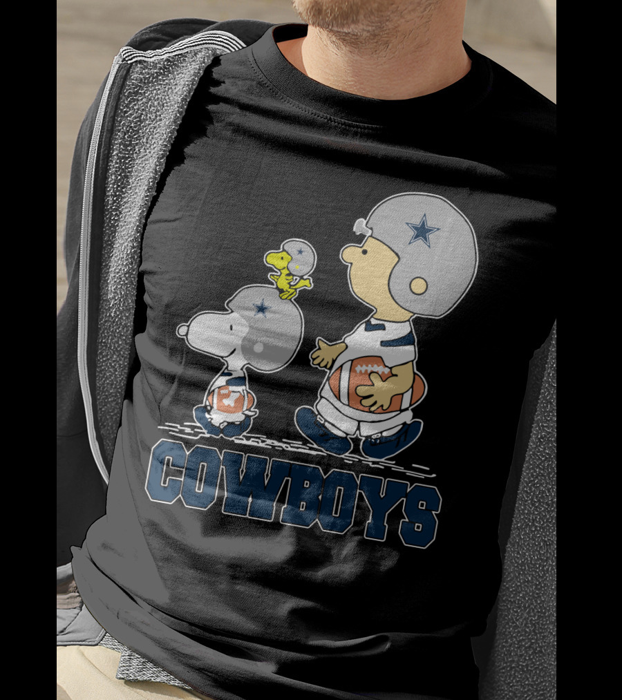 Snoopy Peanuts Dallas Cowboys Football Fans T-Shirt