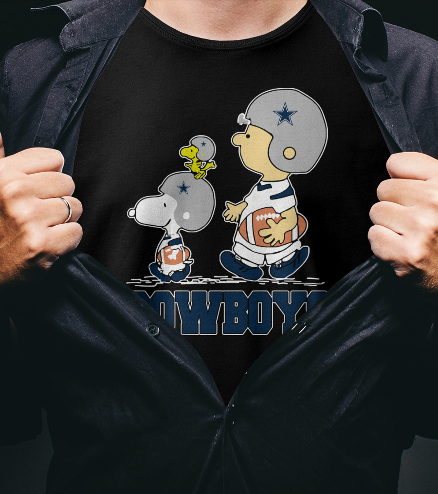 Snoopy Peanuts Dallas Cowboys Football Fans T-Shirt