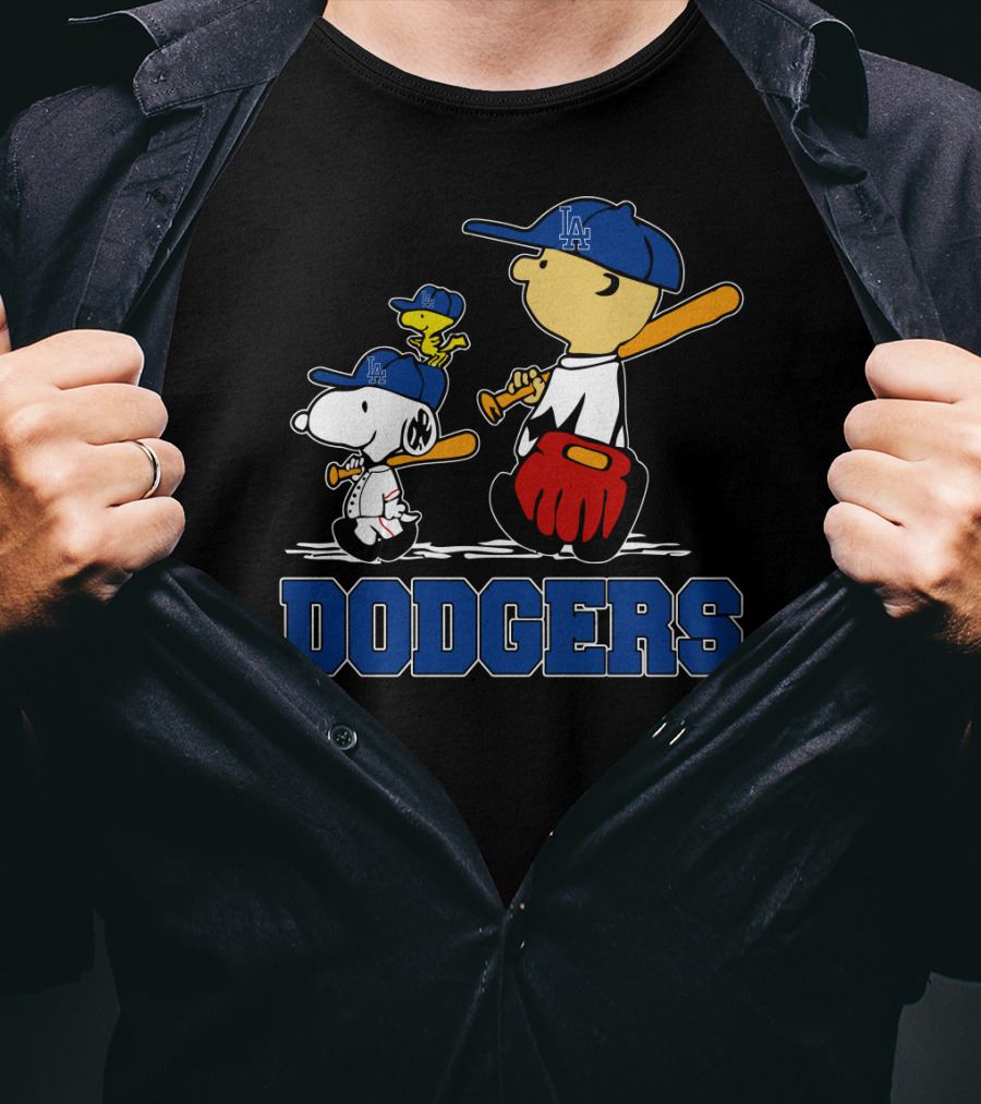 Snoopy Dodgers Fans La Baseball Peanuts Charlie Brown Woodstock T-Shirt