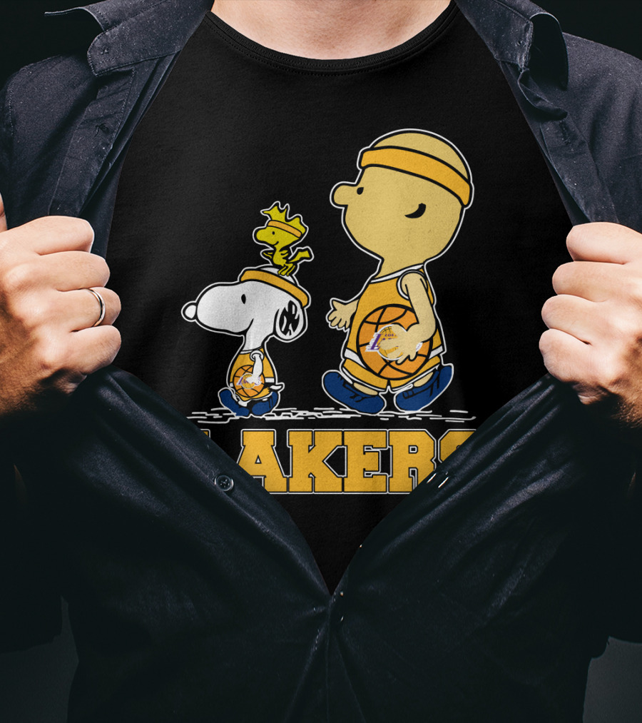Snoopy And Woodstock With Basketballs For Los Angeles Lakers Fans T-Shirt