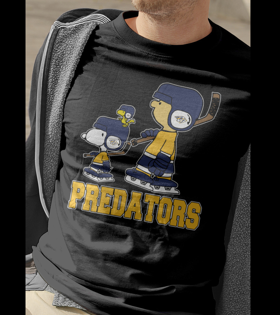 Snoopy And Woodstock Nashville Predators Ice Hockey Fans T-Shirt