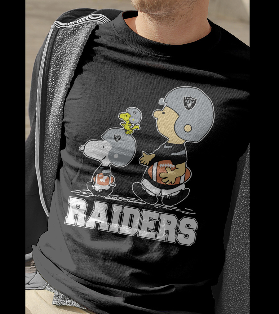 Snoopy And Peanuts Characters As Raiders Football Fans T-Shirt
