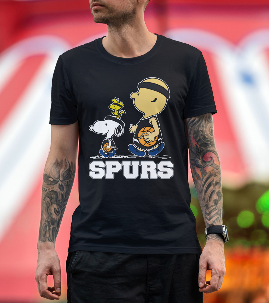 Snoopy Woodstock Basketball San Antonio Spurs Fans T-Shirt
